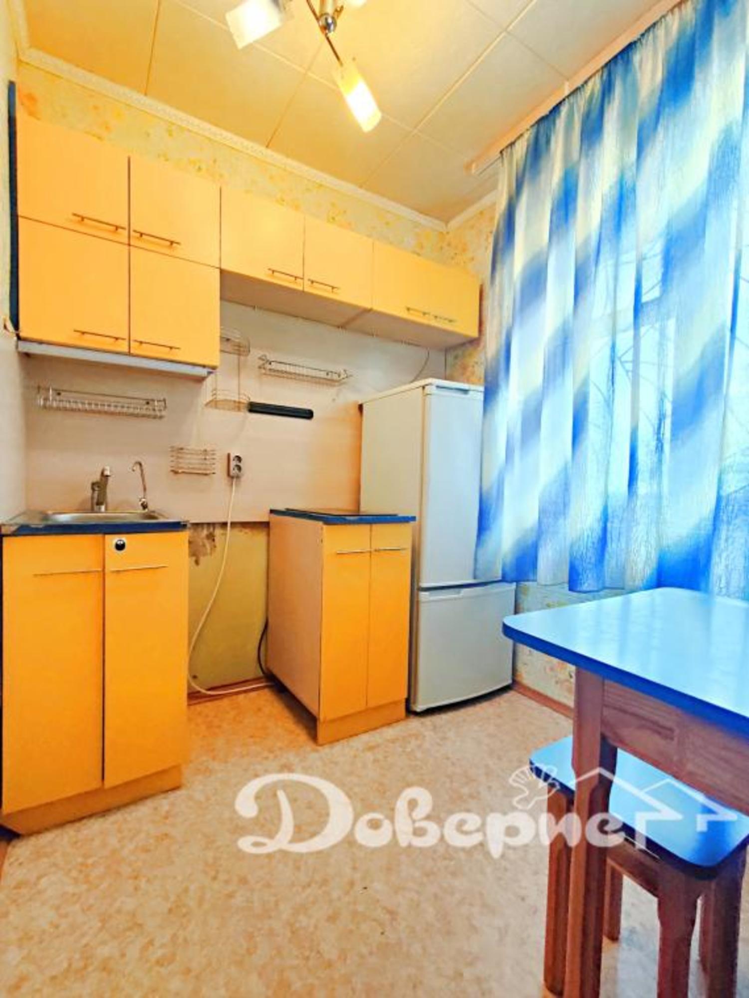 Купить квартиру за 3 400 000 рублей на Обручева, 31