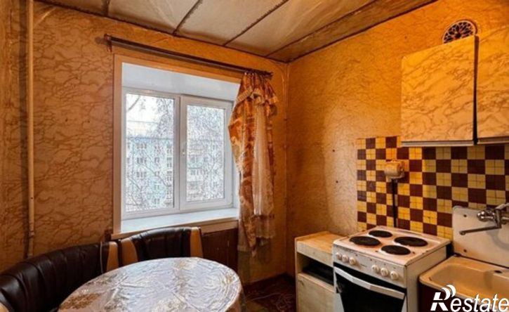 2-комн квартира улица Макаренко, 10,  д. 10