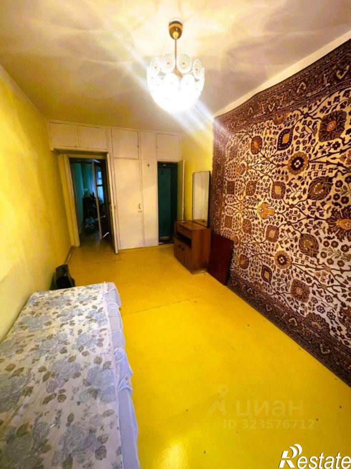 3-комн квартира улица Наймушина, 40,  д. 40