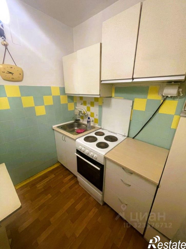 3-комн квартира улица Наймушина, 40,  д. 40