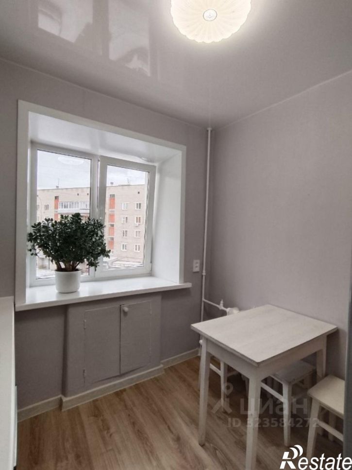 2-комн квартира улица Мира, 29Б,  д. 29Б