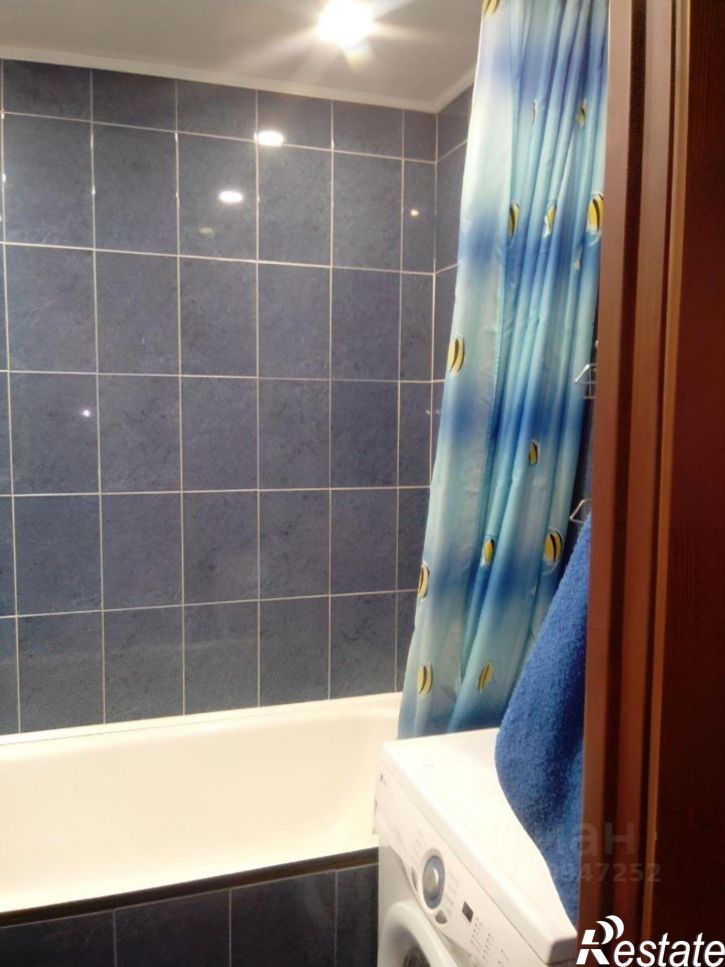 3-комн квартира улица Муханова, 2,  д. 2