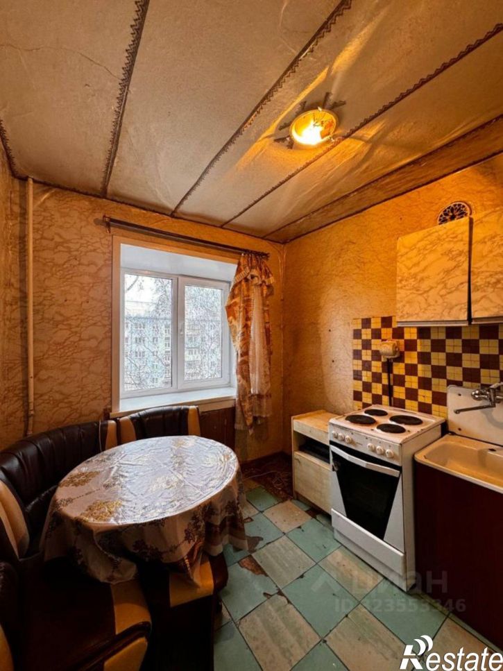 2-комн квартира улица Макаренко, 10,  д. 10