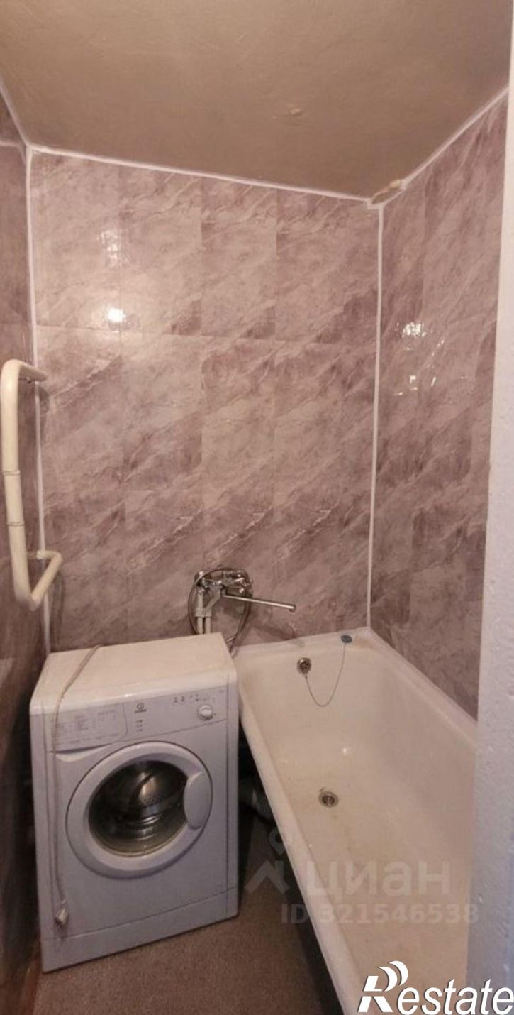 2-комн квартира Енисейская улица, 60,  д. 60