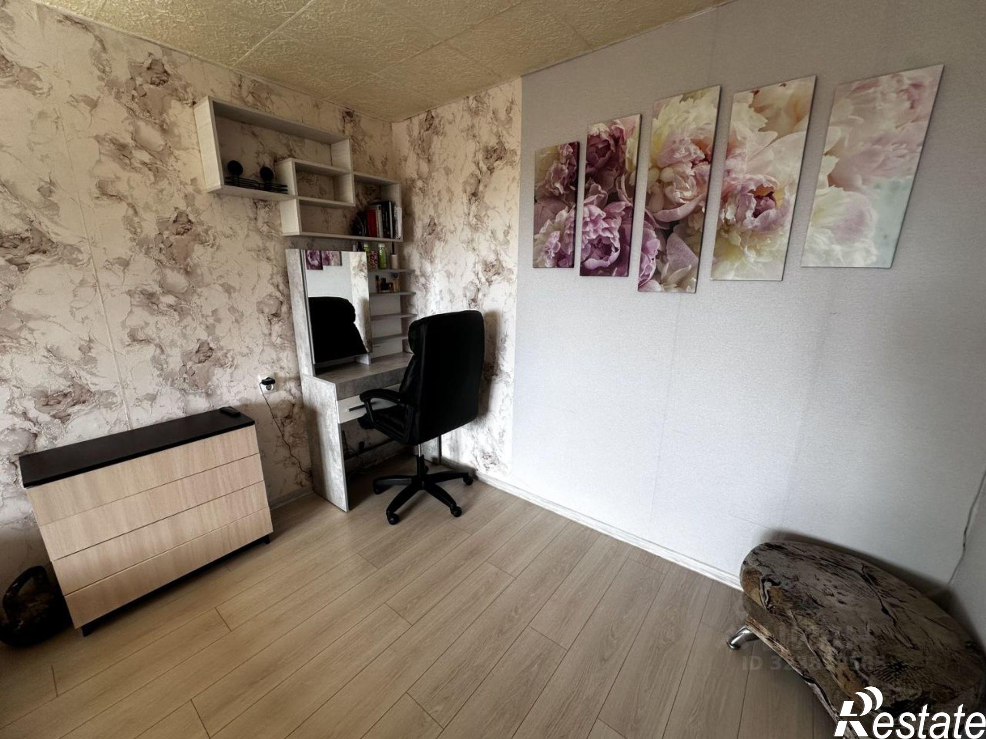 Сдать квартиру за 27 000 рублей на ул Возрождения, 34