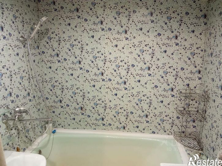 2-комн квартира улица Зверева, 15,  д. 15