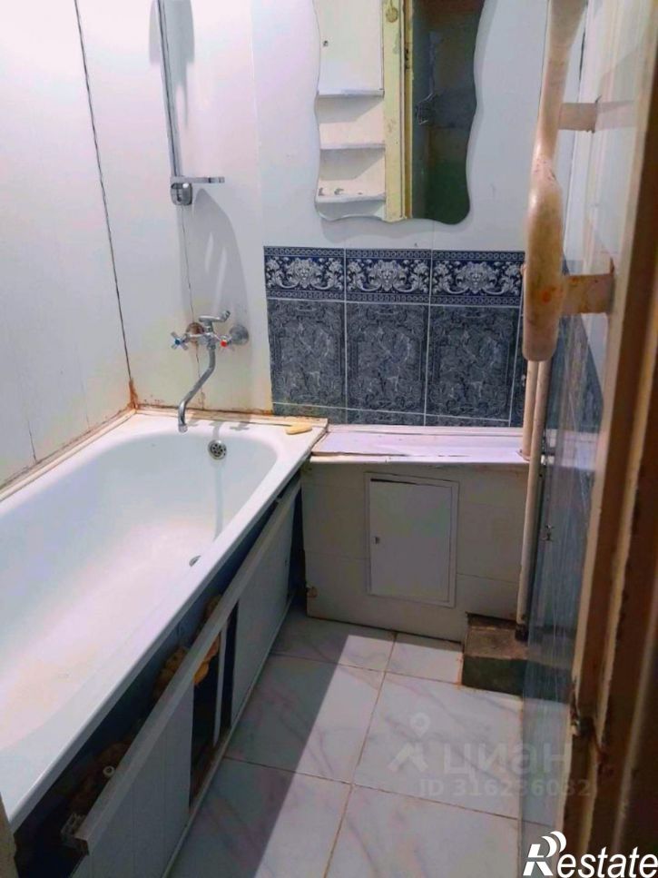 3-комн квартира ул Курчатова, 40,  д. 40