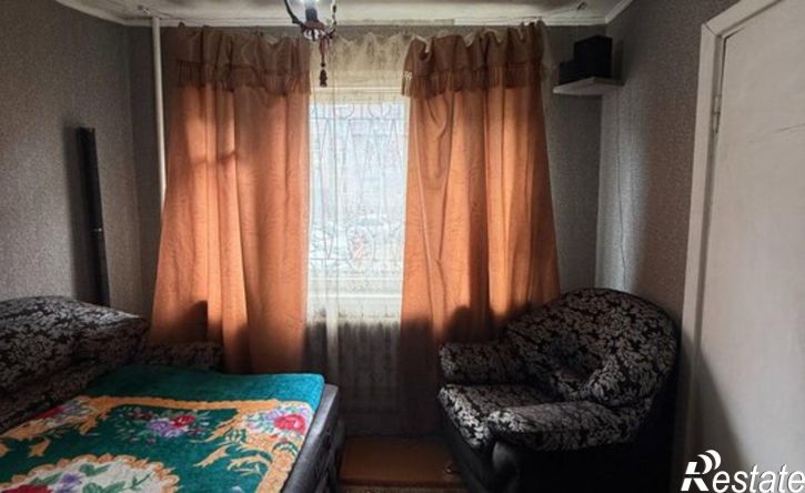 4-комн квартира улица Курчатова, 36,  д. 36