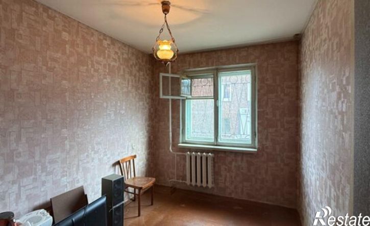4-комн квартира улица Курчатова, 36,  д. 36