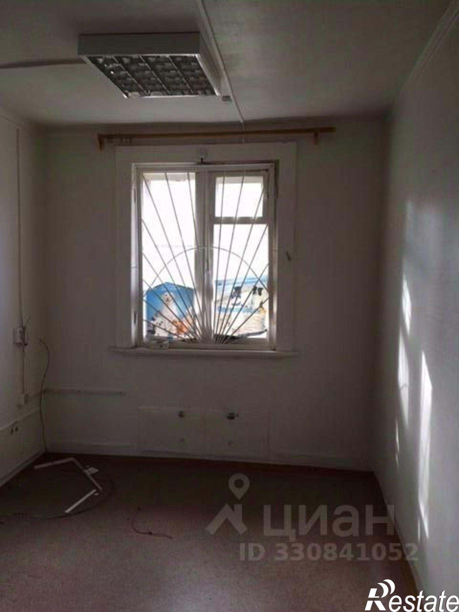 Купить ОСЗ, отдельно стоящее здание за 2 692 300 рублей на ул Орсовская, 11