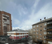 3-комн, 47.2кв м, этаж 3/5 Космонавтов б-р, 8