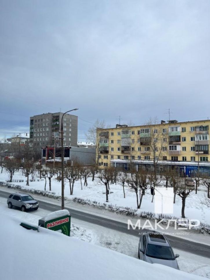 2-комн квартира Кирова, 30
