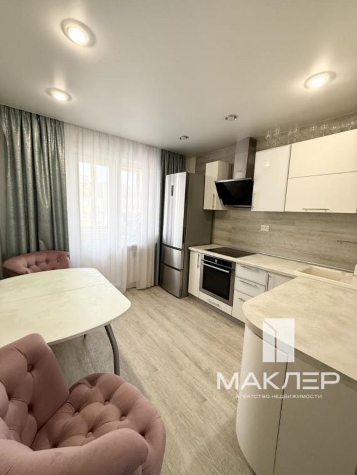 3-комн квартира Возрождения, 6