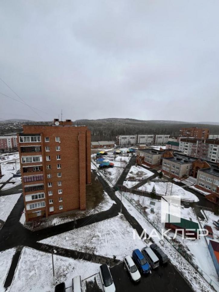 3-комн квартира 40 лет победы, 8