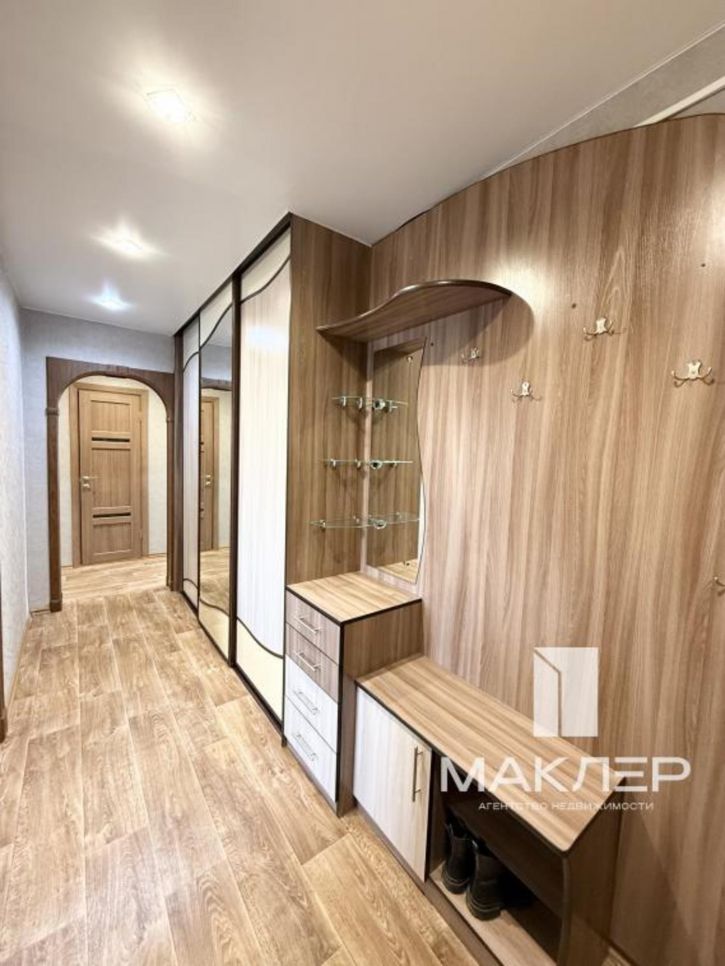 4-комн квартира Возрождения, 3