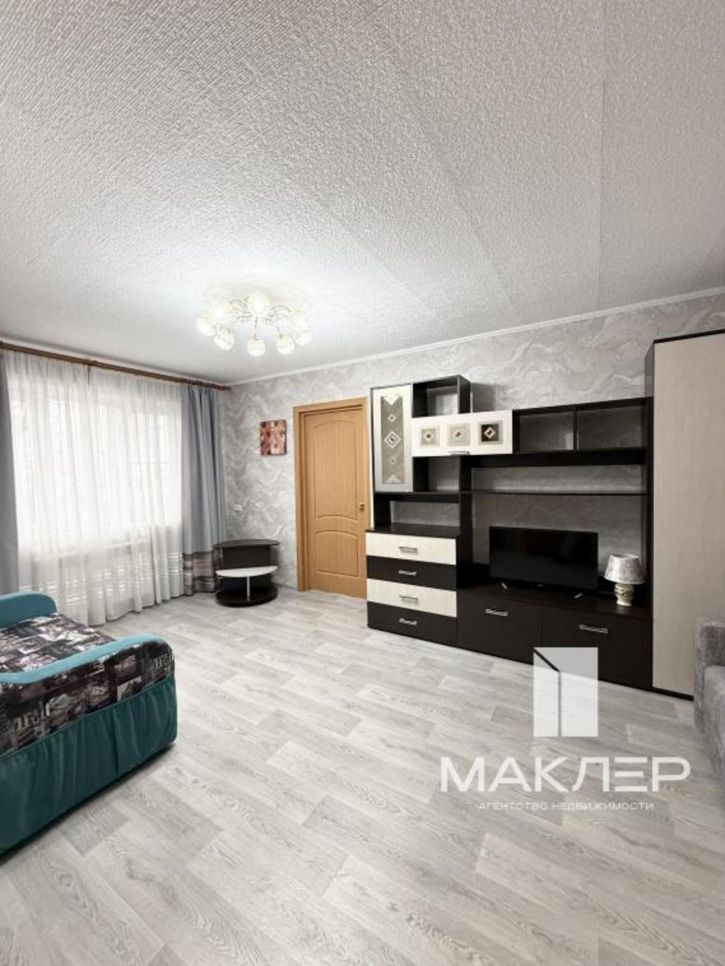 2-комн квартира Комсомольская, 30