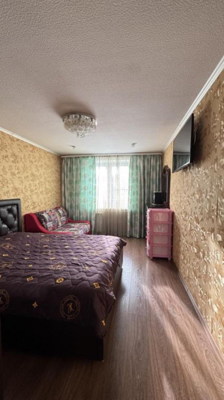 3-комн квартира Олимпийская, 9