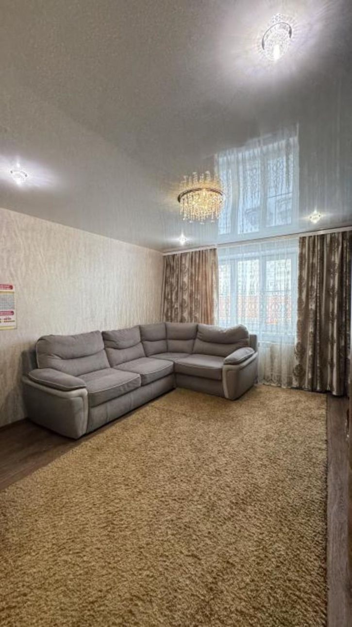 3-комн квартира Олимпийская, 9