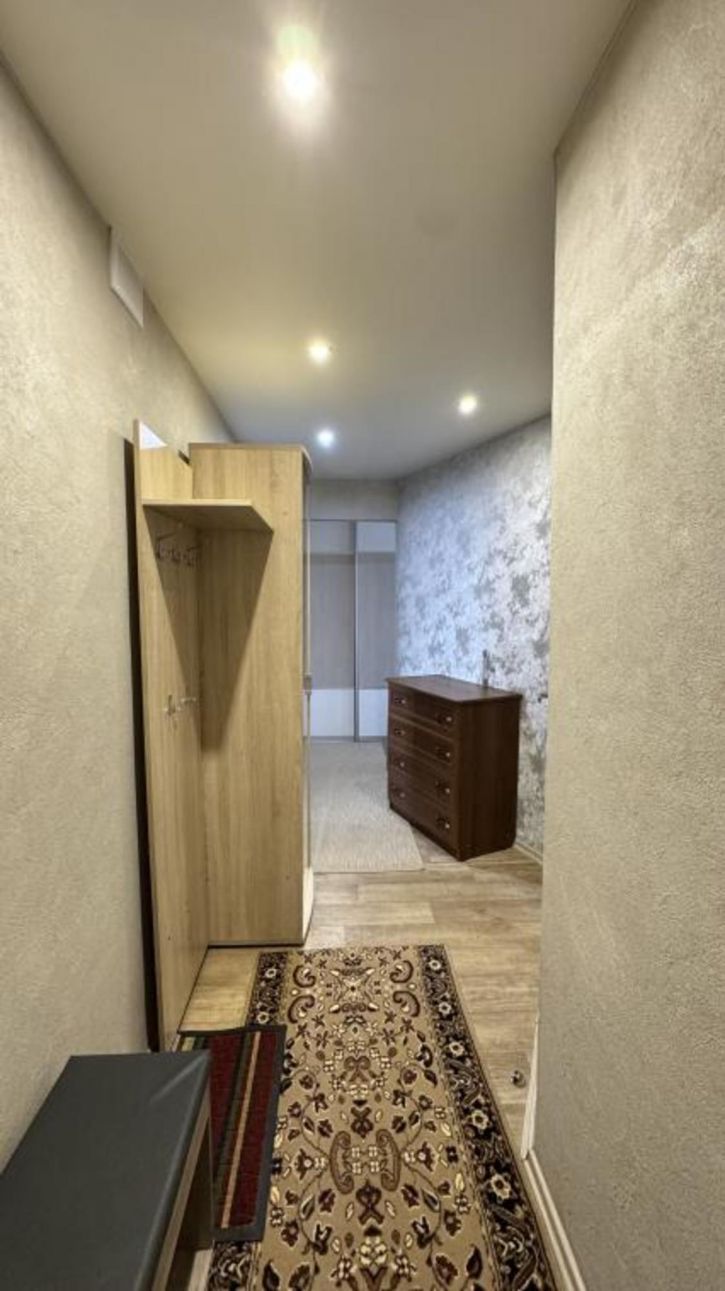 2-комн квартира Ленина пр-кт, 11