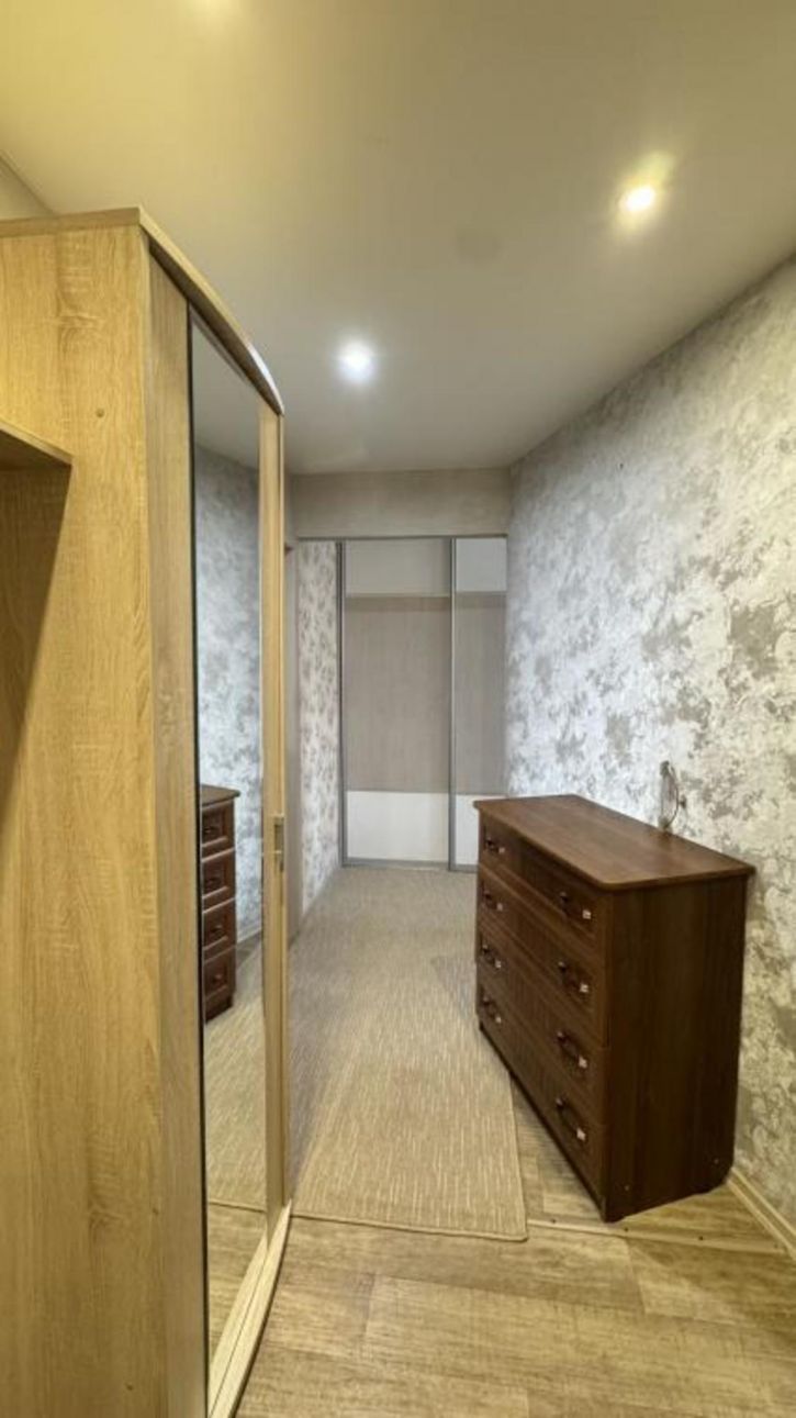 2-комн квартира Ленина пр-кт, 11