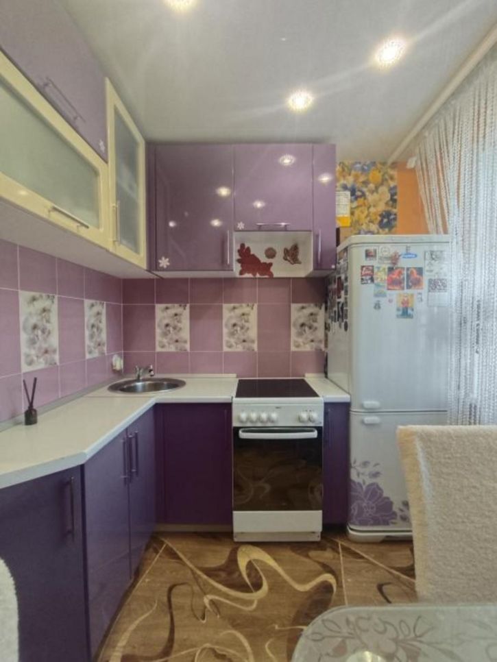 2-комн квартира Обручева, 16