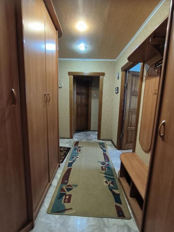 2-комн квартира Иванова, 2а
