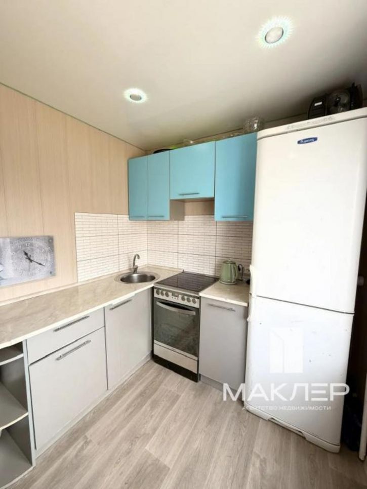 3-комн квартира Космонавтов б-р, 58