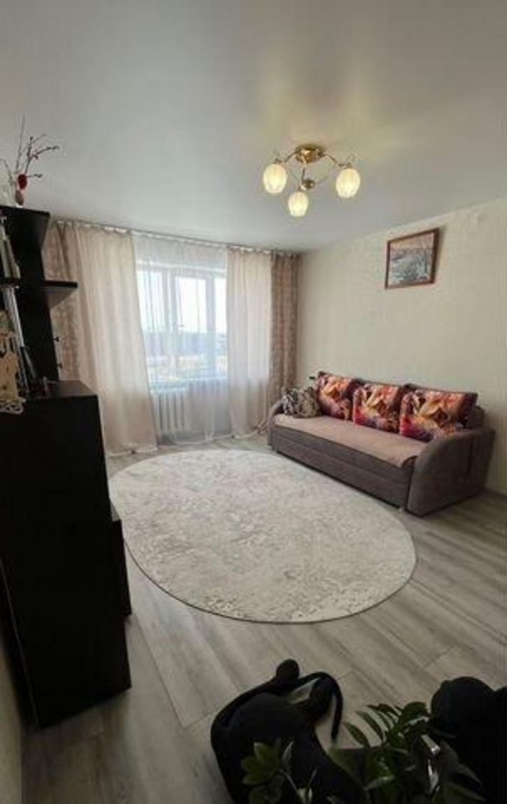 3-комн квартира Приморская, 20