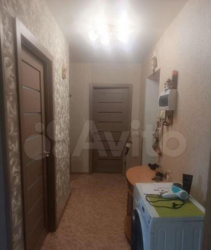 2-комн квартира Возрождения, 46