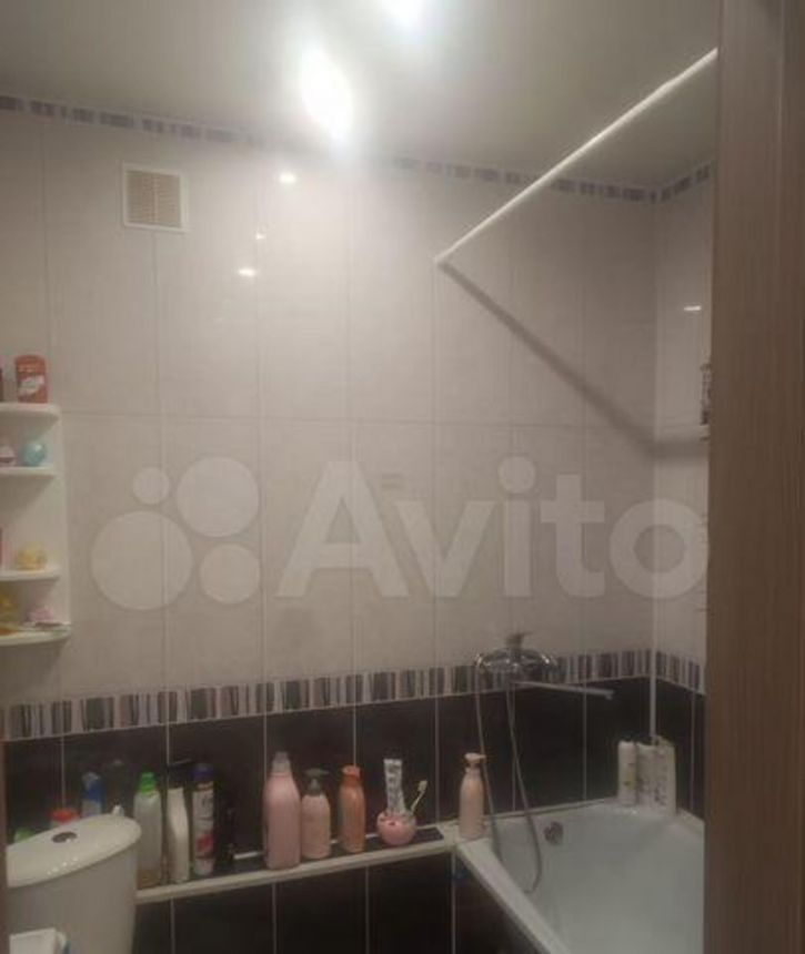 2-комн квартира Возрождения, 46