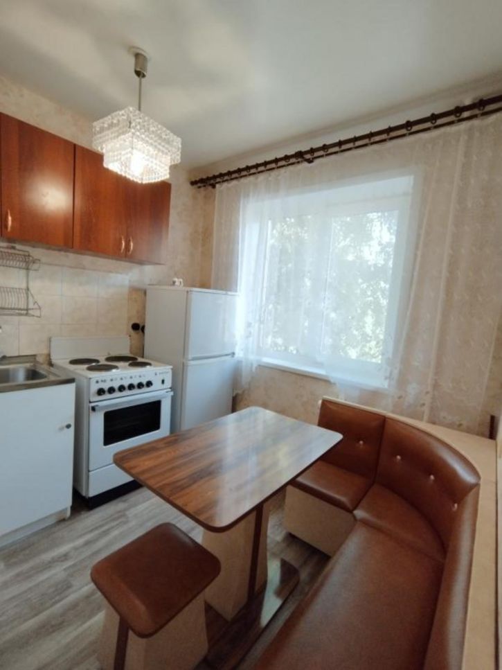 2-комн квартира Обручева, 33