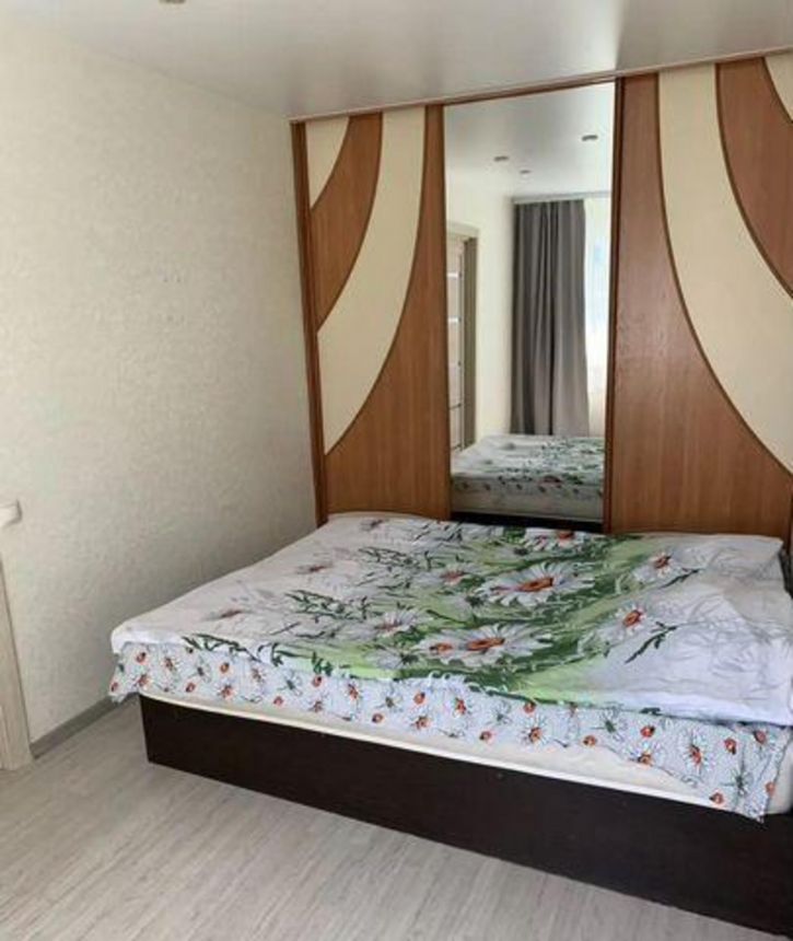2-комн квартира Кирова, 3