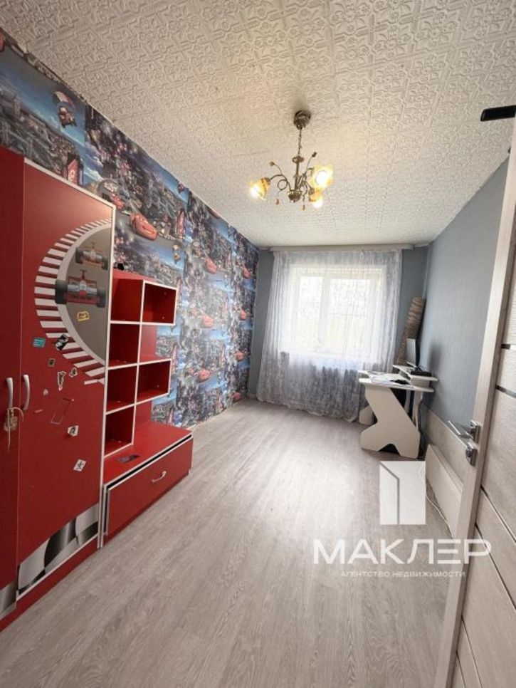 2-комн квартира Космонавтов б-р, 20