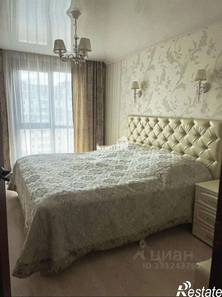 4-комн квартира улица Возрождения, 18,  д. 18