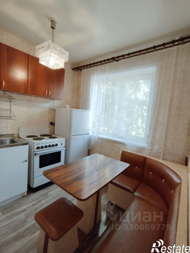 2-комн квартира улица Обручева, 33,  д. 33