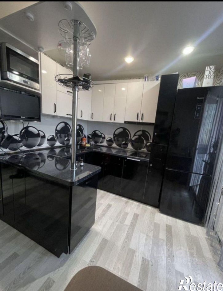 2-комн квартира улица Возрождения, 22,  д. 22