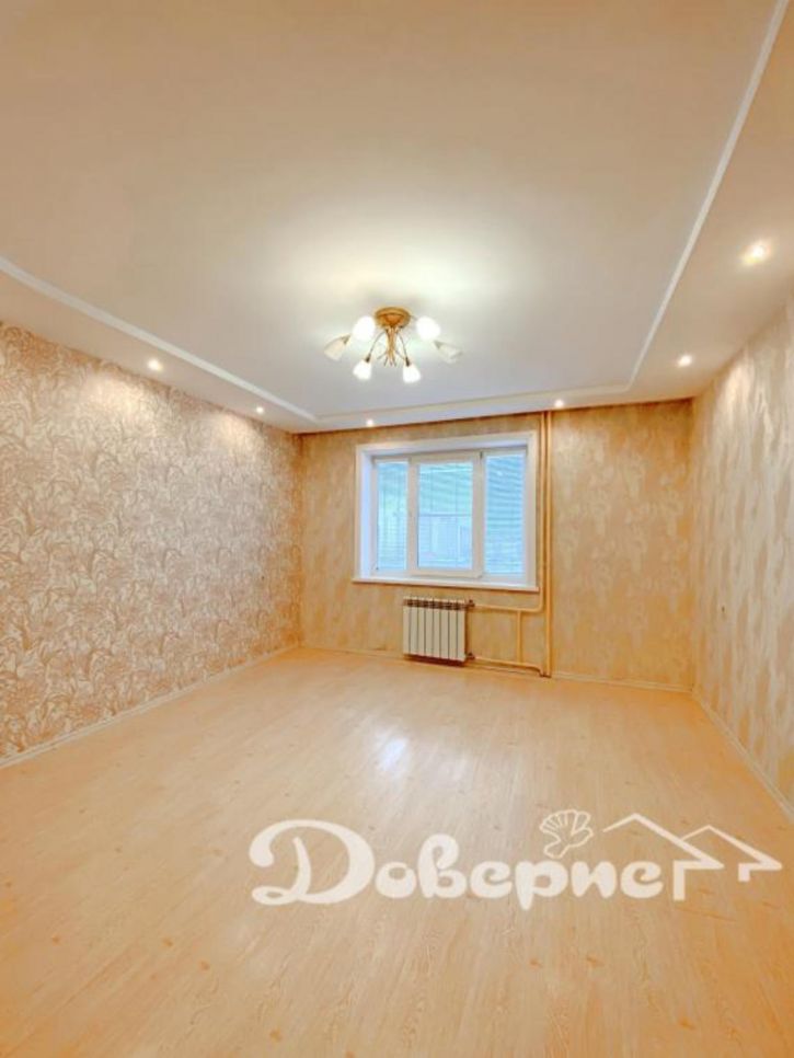 3-комн квартира Воинов, 13
