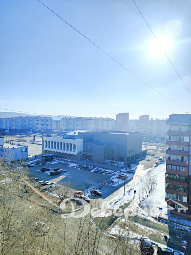 2-комн квартира Депутатская, 7