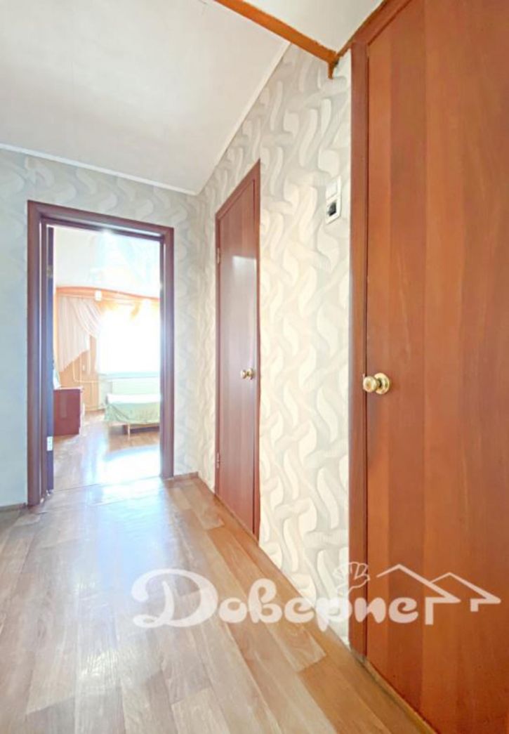 3-комн квартира Курчатова, 66