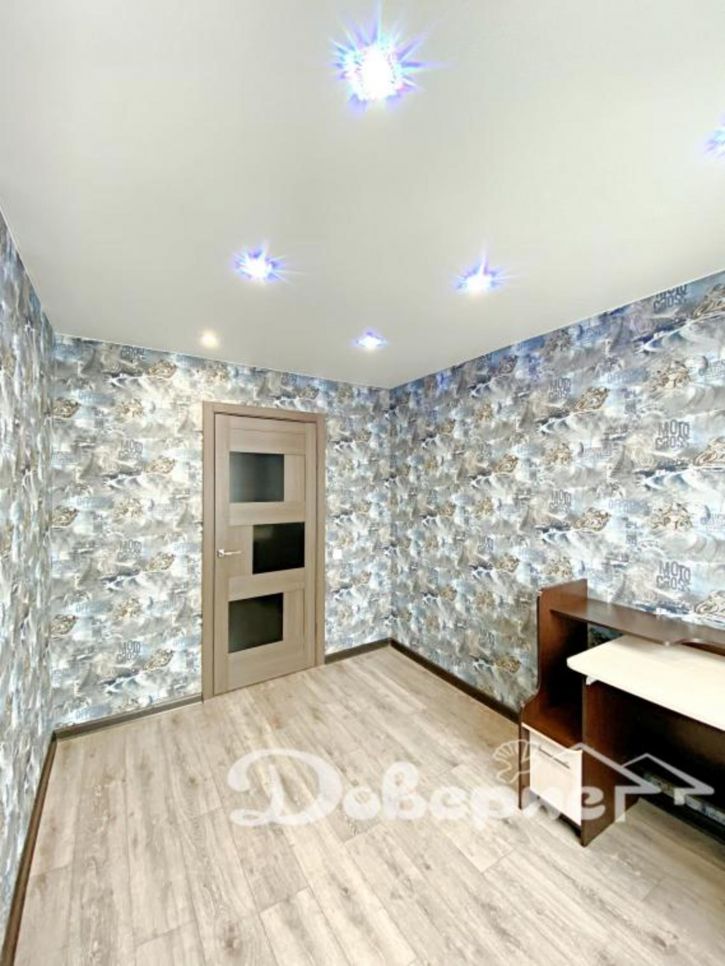 3-комн квартира Муханова, 30
