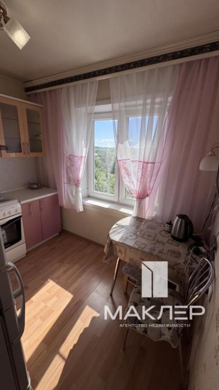 3-комн квартира Мира, 22