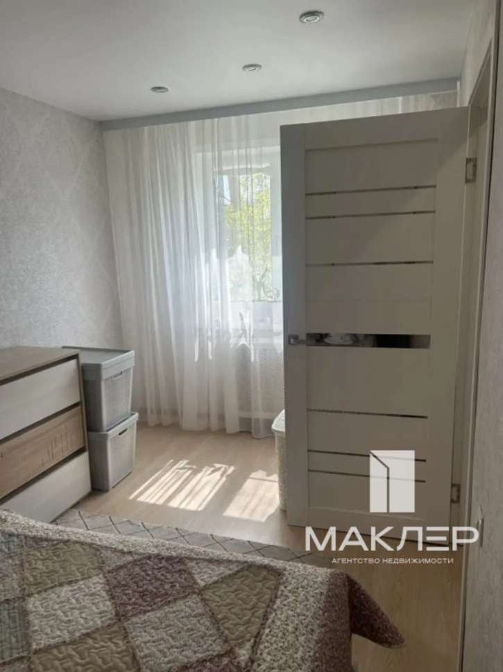 2-комн квартира Кирова, 4
