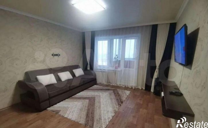 3-комн квартира Малышева, 36
