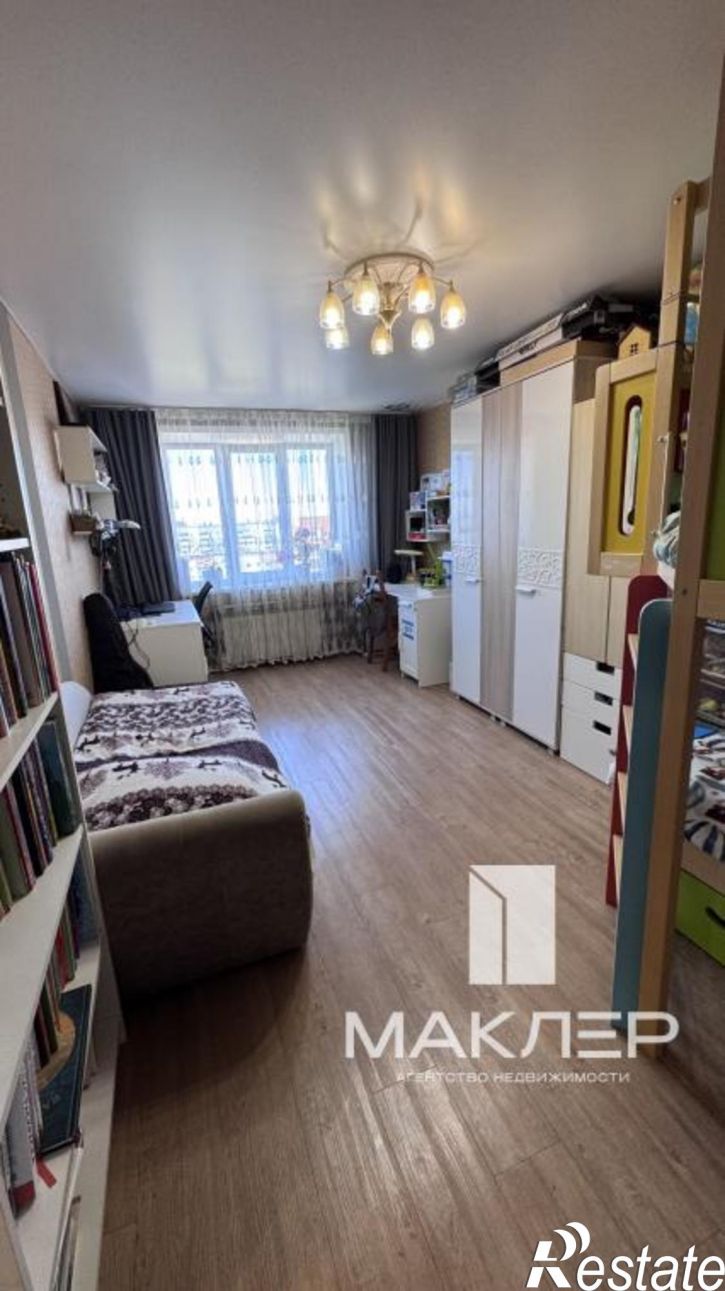 5-комн квартира Муханова, 8а