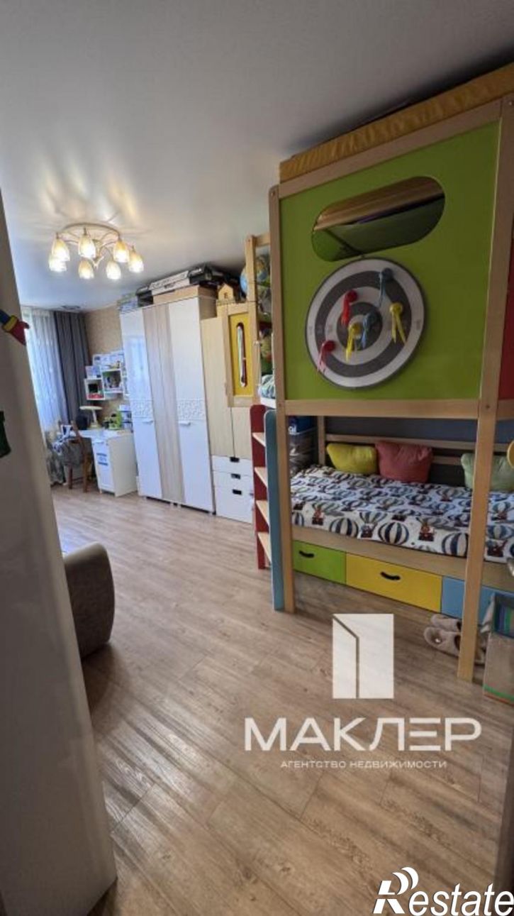 5-комн квартира Муханова, 8а