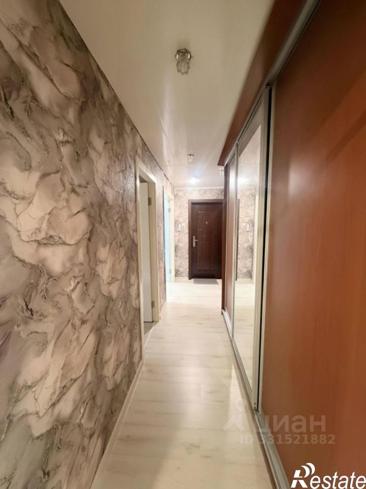 3-комн квартира улица Возрождения, 24,  д. 24