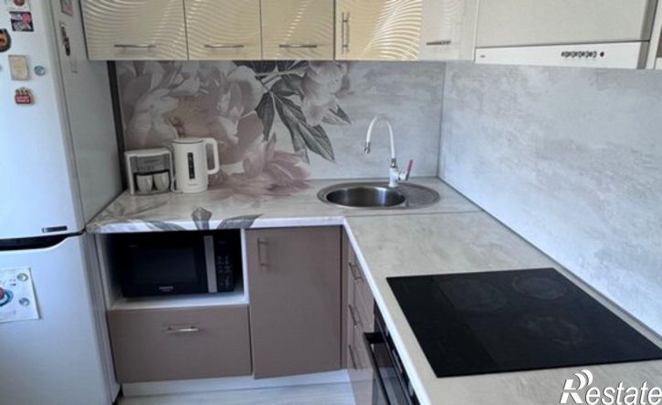 2-комн квартира б-р Космонавтов, 58,  д. 58