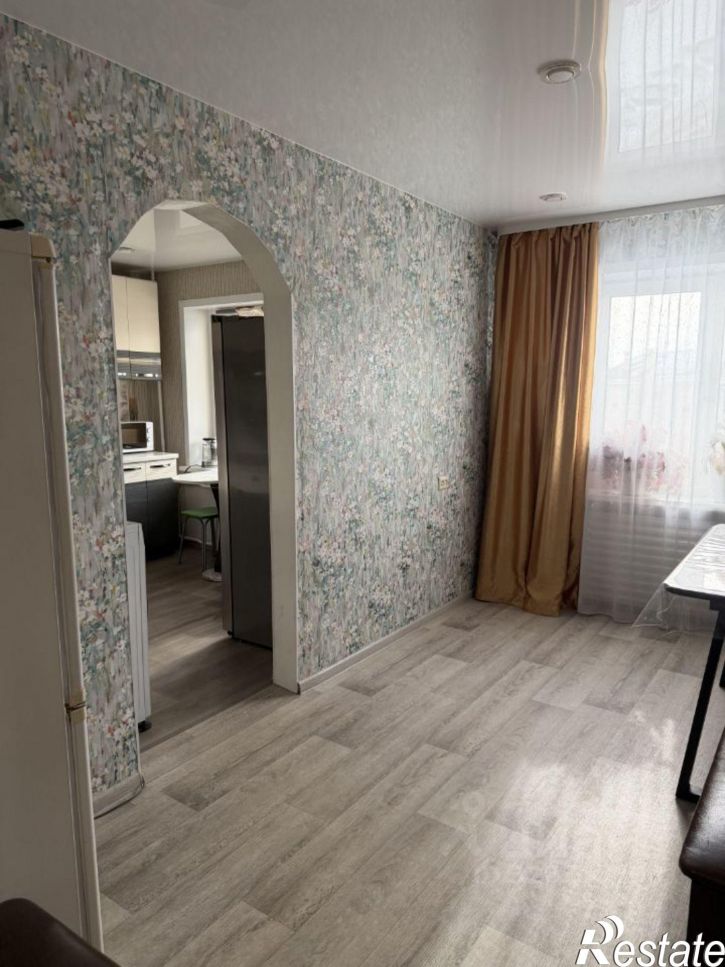 4-комн квартира б-р Космонавтов, 26А,  д. 26А