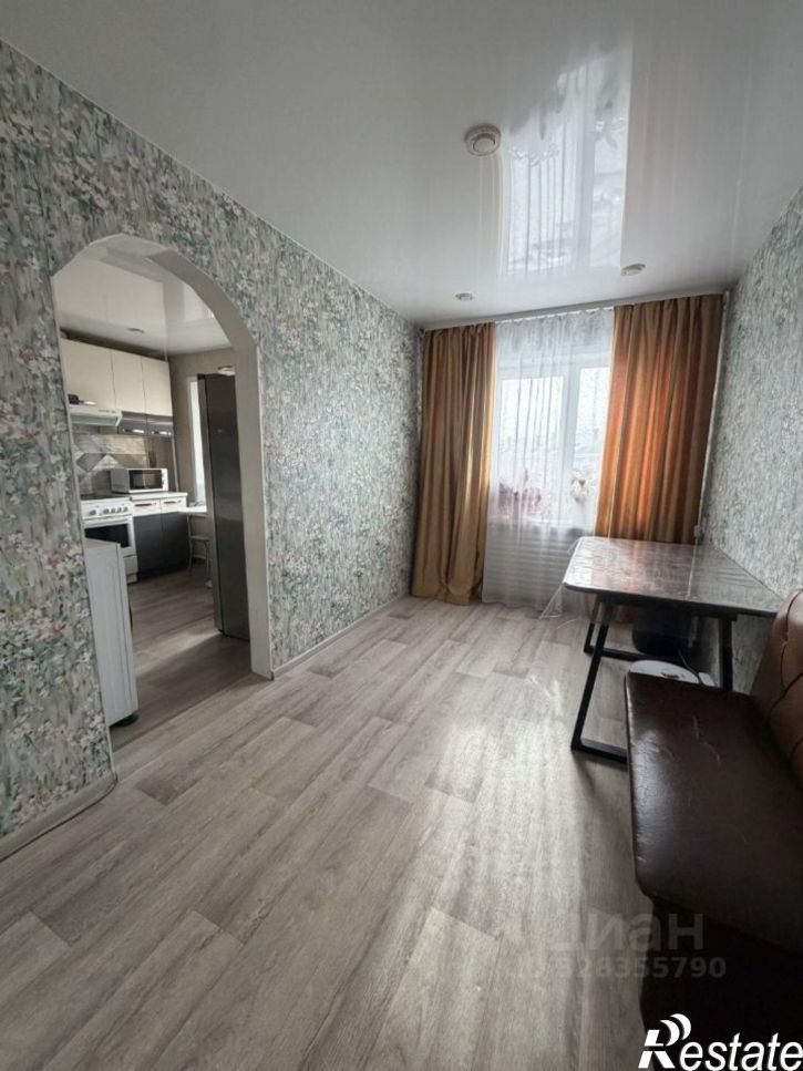 4-комн квартира б-р Космонавтов, 26А,  д. 26А