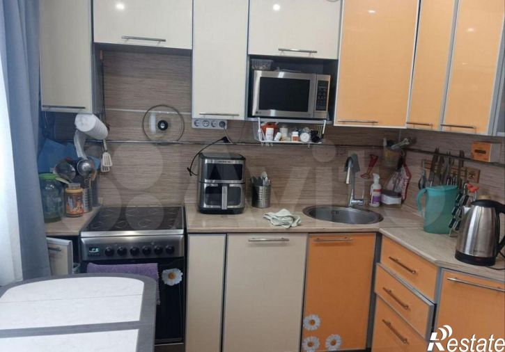 3-комн квартира Пихтовая, 28